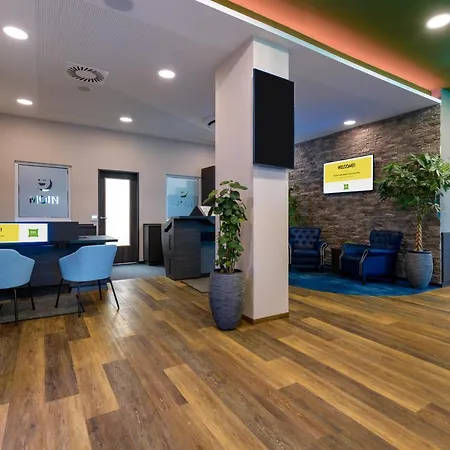 Ibis Styles 3*